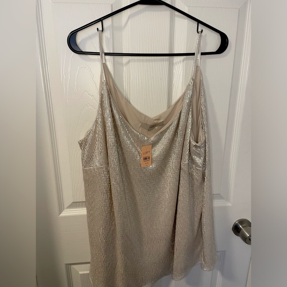 NWT 16/18 Plus Loft Gold Shimmery Tank